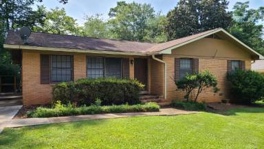 Main picture of 645 Thorpe St