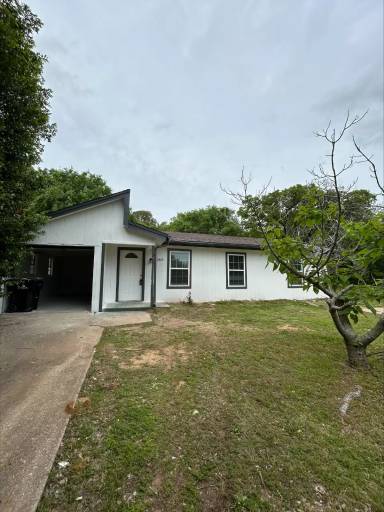 Main picture of 2307 Sunset St