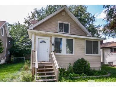 Main picture of 1073 24th Ave SE