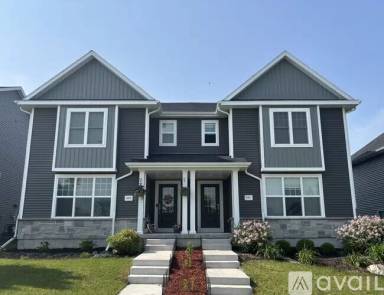 Main picture of 631 Hillcrest Dr