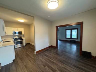 Main picture of 1117 E Colorado St