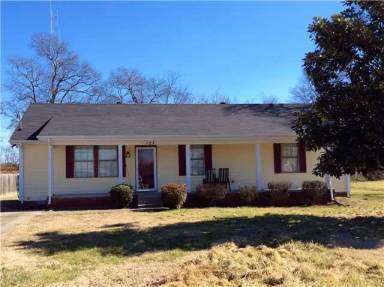 Main picture of 123 Trail Dr