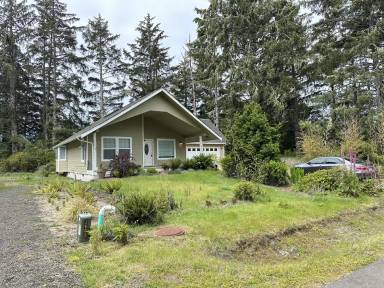Main picture of 443 Lotloh Ave SE
