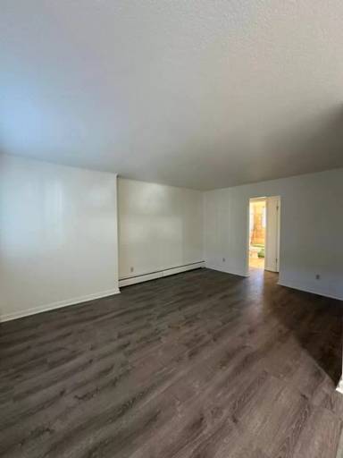 Main picture of 2544 Union St