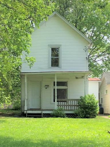Main picture of 26 S Shafer St