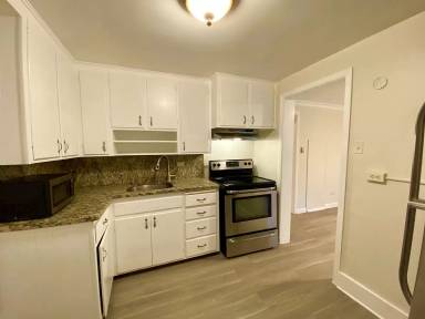 Main picture of 1454 N Marion St