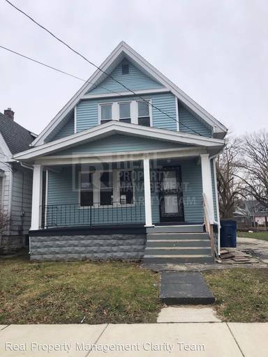 Main picture of 1833 Oakwood Ave