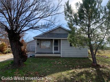 Main picture of 551 1st St