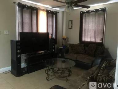 Main picture of 2110 Willow St