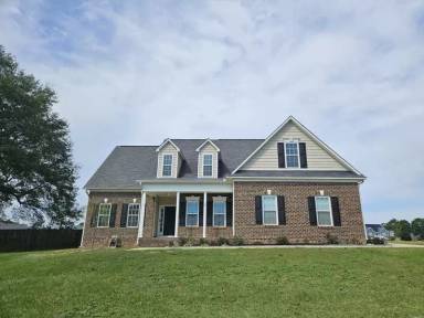 Main picture of 119 Blacksmith Ln