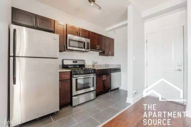 Main picture of 5900 Kenmore Apartments