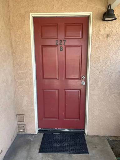 Main picture of 227 S Vernon Ave
