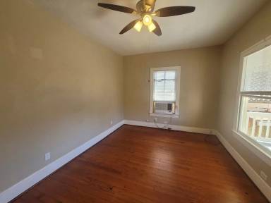 Main picture of 610 16th St