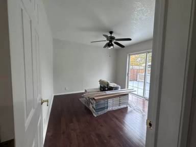 Main picture of 3100 SE 122nd Ave
