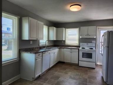 Main picture of 1415 Wright St