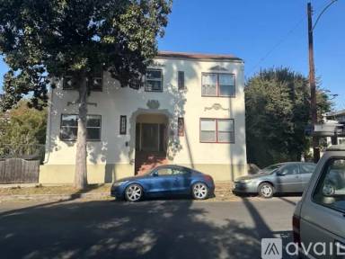 Main picture of 4437 Ambrose Ave