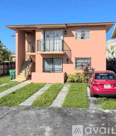 Main picture of 228 SW 36th Ave