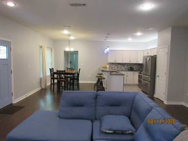 Main picture of 426 Stahlman Ave