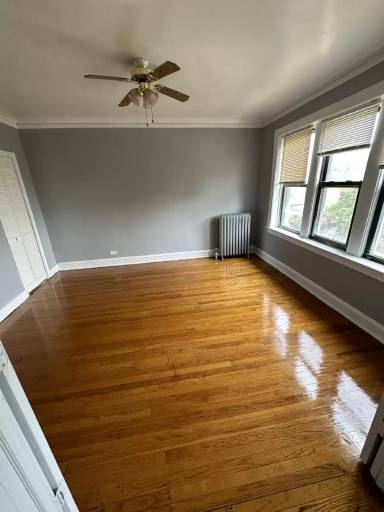 Main picture of 7822-7826 S Laflin St