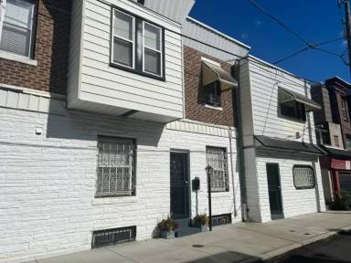 Main picture of 2626 W Master St