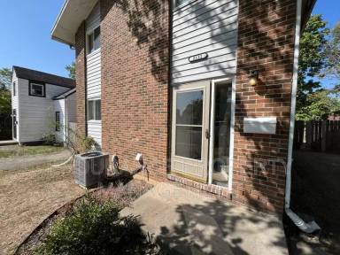 Main picture of 2131 Kensington Dr