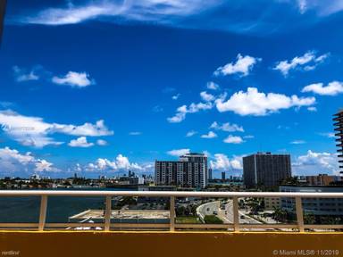 Main picture of Bay View Terraces Condominiums