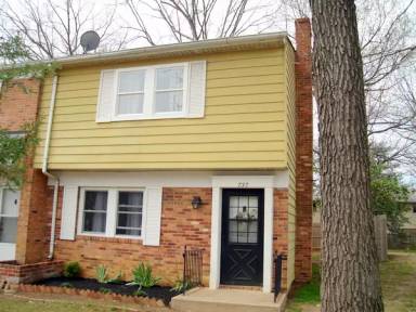 Main picture of 732 Sledgehammer Dr