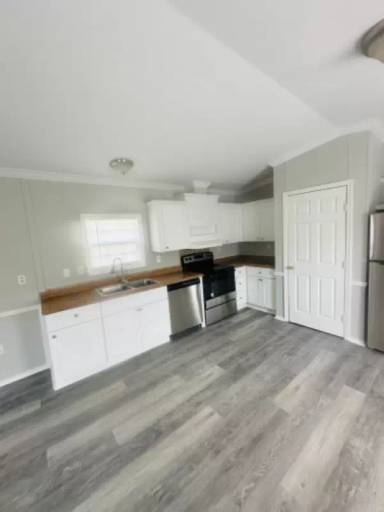 Main picture of Lansdowne Estates