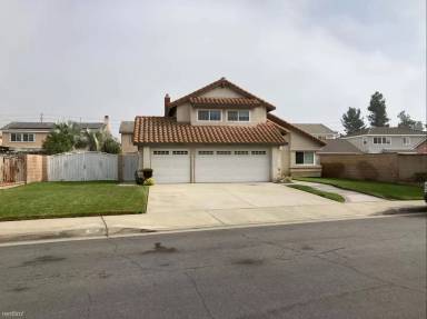 Main picture of 13271 Sequoia Ct