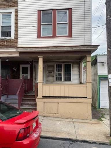 Main picture of 208 W Patterson St