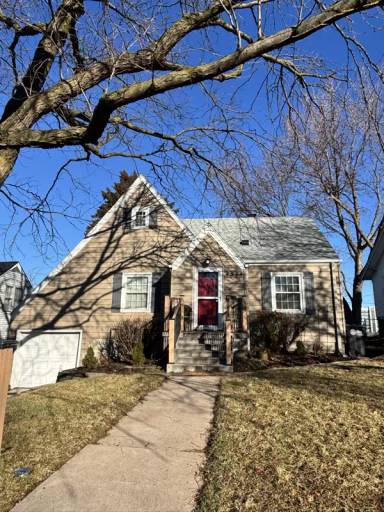Main picture of 4544 Mason St