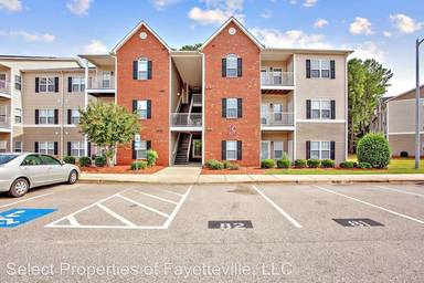 Main picture of 625 Marshtree Ln