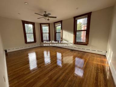 Main picture of 338 K St