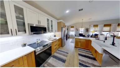 Main picture of 409 Carrick Ct