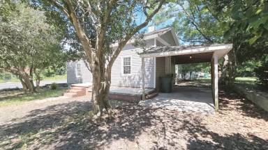 Main picture of 159 Poplar Ave