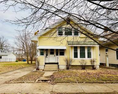 Main picture of 830 S 9th St