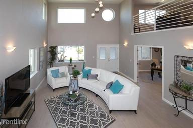 Main picture of 3156 Midhurst Ct
