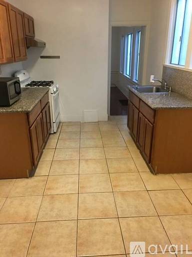 Main picture of 1417 3rd Ave