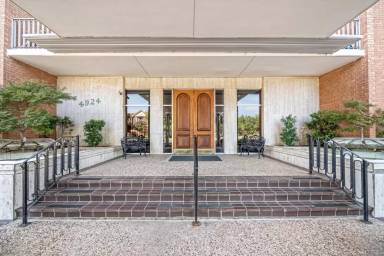 Main picture of 4924 Cobbs Dr