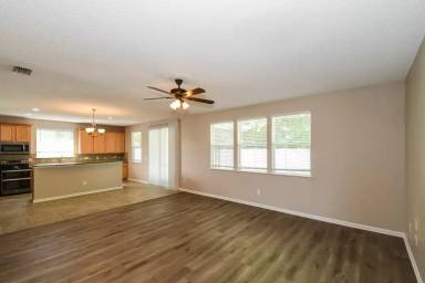 Main picture of 7352 Hawks Point Ct
