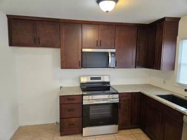 Main picture of 6121 Longwood Ave