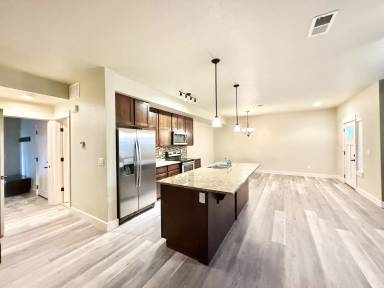 Main picture of 2104 Nancy Gray Ave