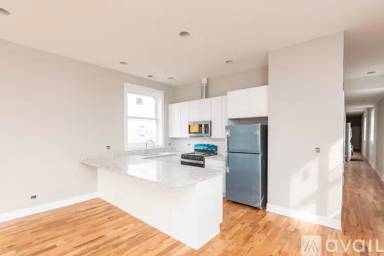 Main picture of 1629 N Spaulding Ave