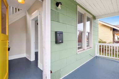 Main picture of 1241 Grant St