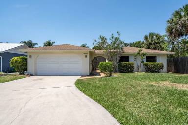 Main picture of 5808 Briarwood Ave