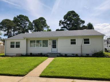Main picture of 1419 Exeter Rd