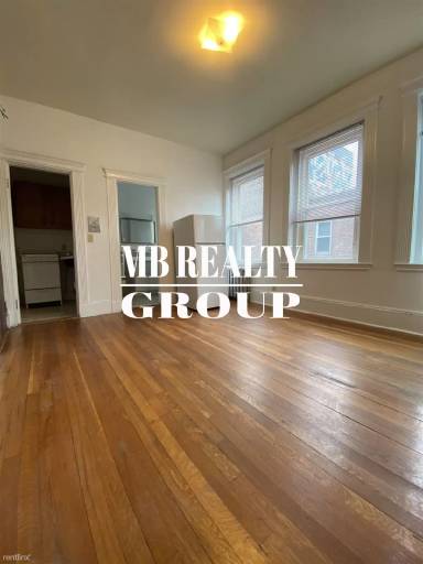 Main picture of 28 Westland Ave