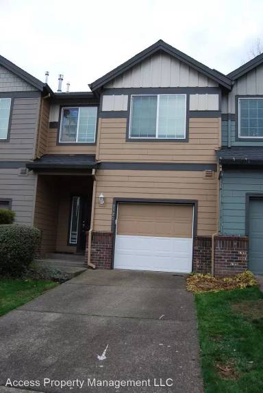 Main picture of 3725 N Oak Hollow Dr