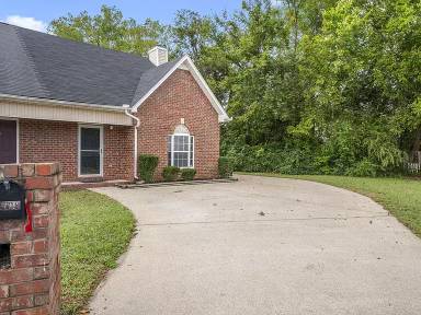 Main picture of 1408 Middleborough Ct