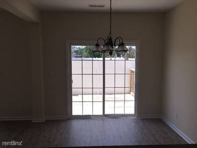 Main picture of 500 Lake Shore Dr